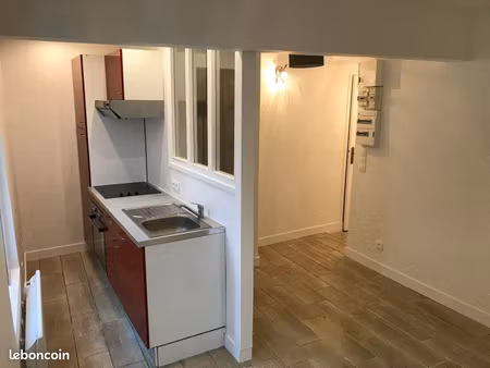 studio montreuil croix de chavaux