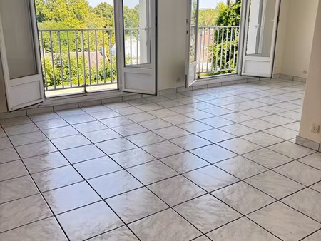 appartement 4 pièces vue prairie
