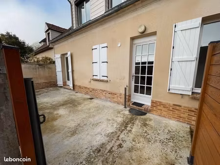 maison 3 pièces 70 m²