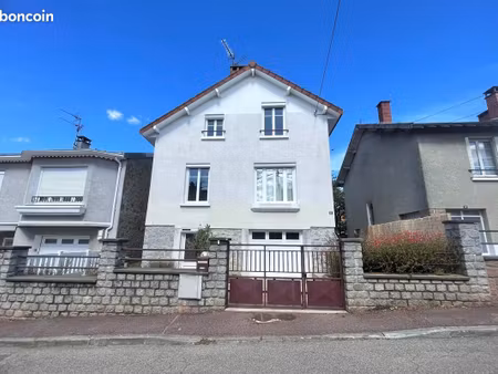 ? maison de ville 121 m² – 3 chambres + bureau – jardin – garage – puy las rodas