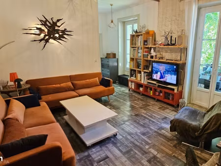 appartement de caractère centre ville de montpellier – 77 m²