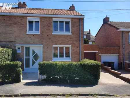 maison 4 pièces 80 m²