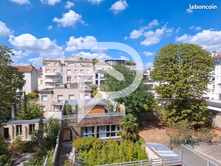 appartement 3 pièces 69 m²
