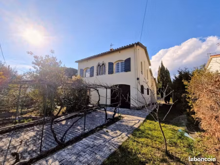 maison 6 pièces 131 m²