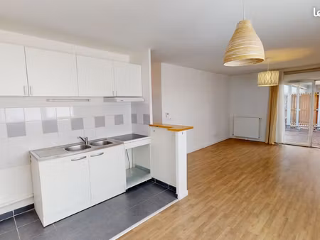 appartement 3 pièces 67 m² chartrons