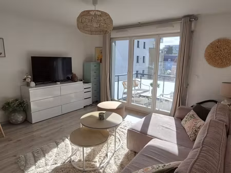 studio récent avec stationnement dans résidence sécurisée - saint-andré