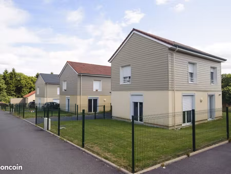 pavillon 87 m² charleville mezieres