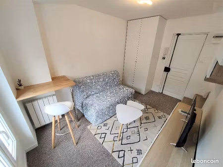 superbe studio équipé et meublé centre ville soisy sur seine