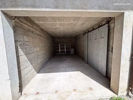 garage