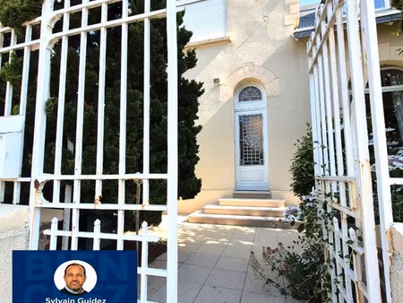 propriété 10 pièces 235 m²
