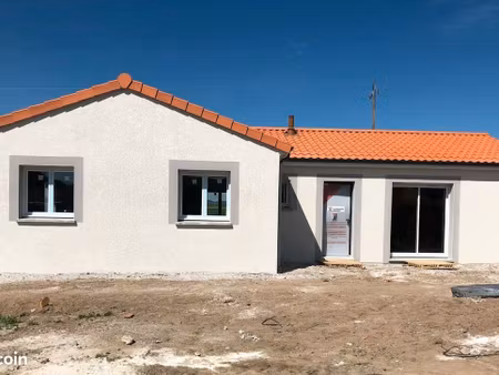 maison 4 pièces 80 m²