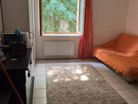 saint martin d'hères  beau studio pour étudiant(e)