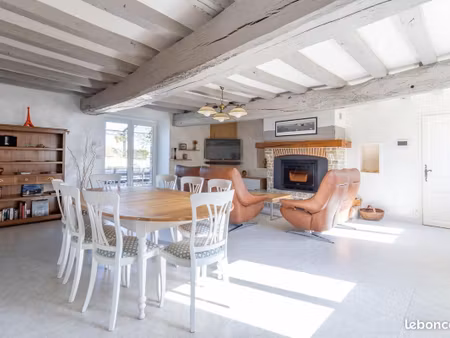 propriété 8 pièces 205 m²