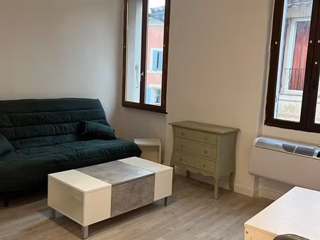 studio refait a neuf manoque centre