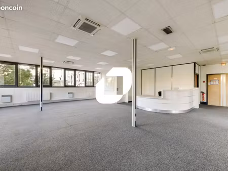 bureaux 1 419 m²