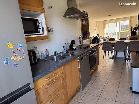 appartement t3 traversant 68 m²