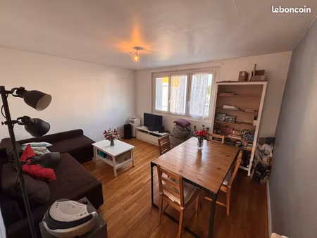 t3 de 52 m² – 2 chambres – lanester – garage et box possible