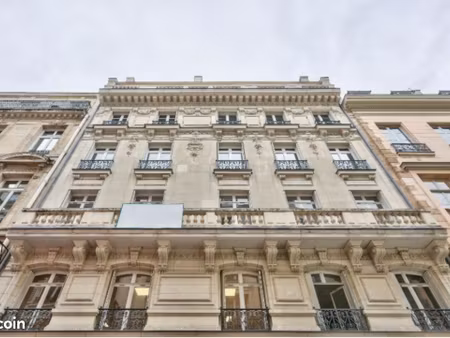 bureau 158 m²