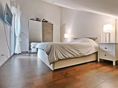 loue appartement 80m2 très lumineux +garage