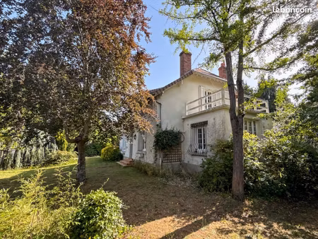 maison 7 pièces 155 m²