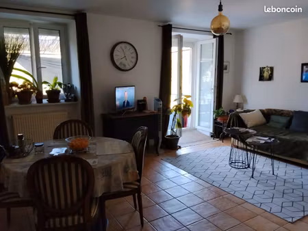 appartement ucel 07200