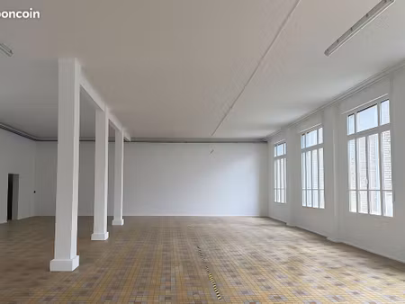 local commercial 330 m² clichy
