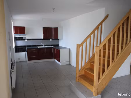 mauléon maison 100m2  3 chambres + terrasse