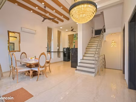 appartement 4 pièces 80 m²