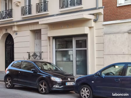 locale commercial à vendre et bail offert