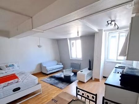 studio meublé 29 m² – calme – machine à laver – centre