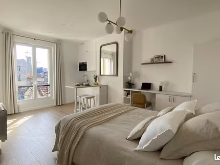 studio 30m² – fondaudège / jardin public