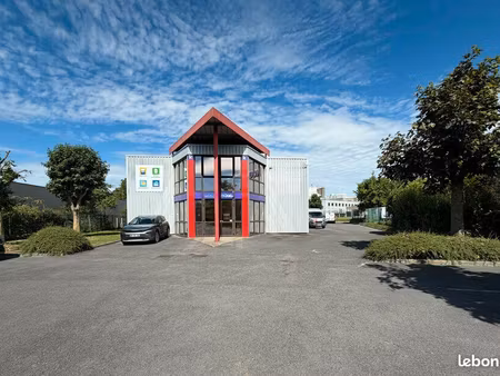 bureaux 477 m²