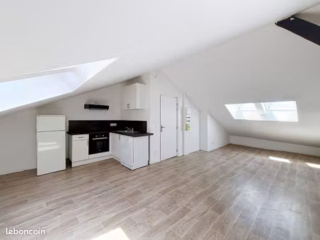 appartement 3 pièces 42 m²