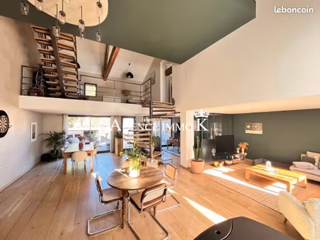 maison 8 pièces 183 m²