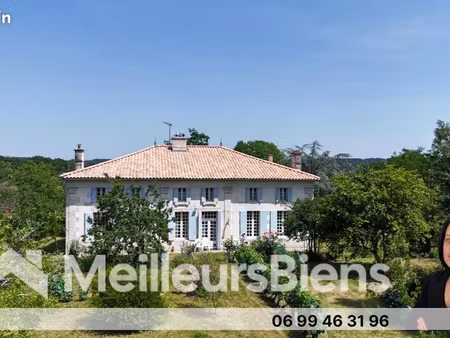 maison 11 pièces 260 m²