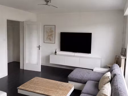 appartement 73m2 - ascenseur - cave - balcon