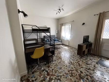 studio meublé - quartier saint françois