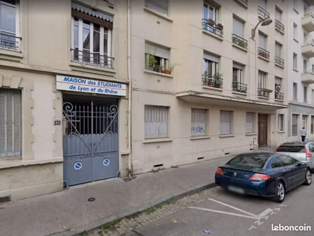 appartement 2 pièces 61 m²