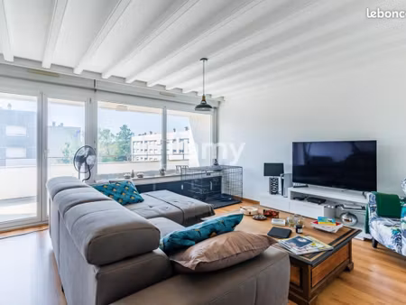 appartement 5 pièces 101 m²
