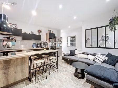 appartement t3 saint-laurent-sur-saône