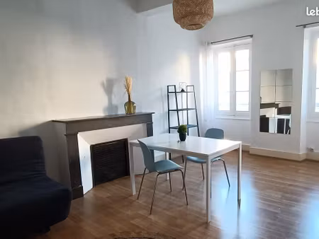 studio meublé