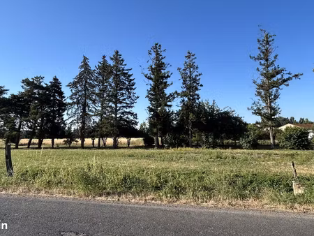 terrain 1000 m² lempty