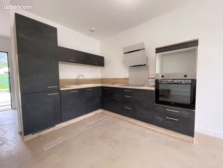 appartement 4 pièces 92 m²