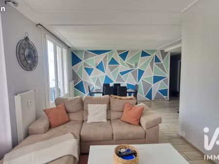 appartement 3 pièces 65 m²