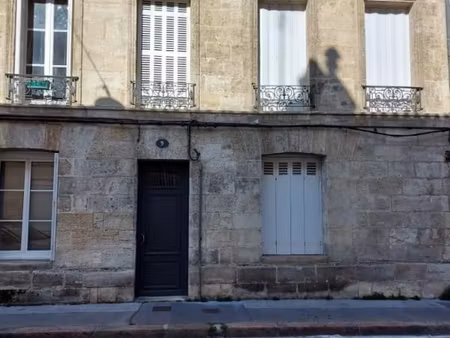 studio 1 pièce 32 m²