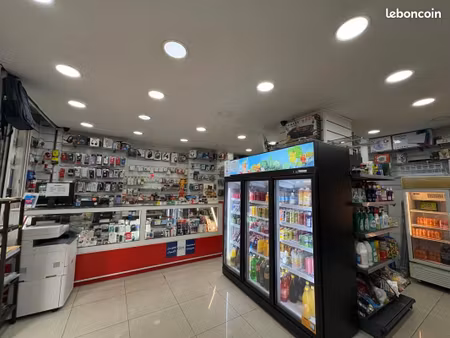 local commercial 48 m²