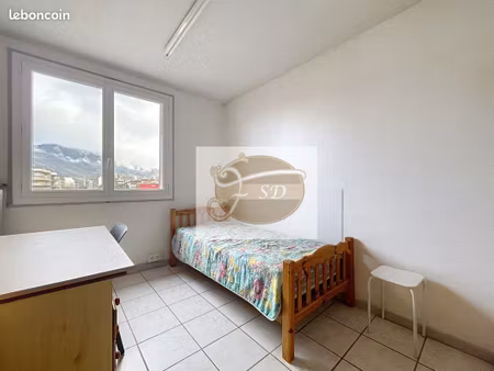 appartement 4 pièces 67 m²