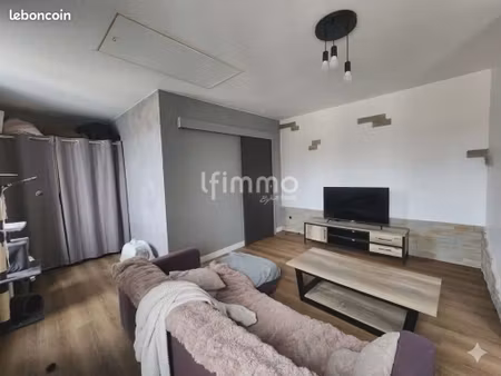 immeuble 6 pièces 125 m²