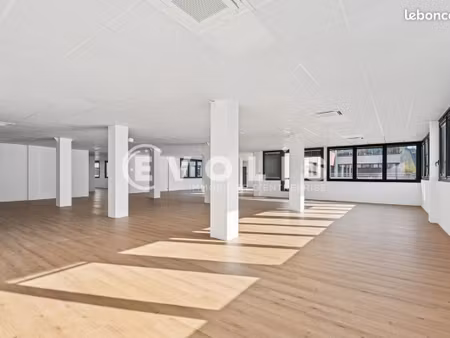 bureaux 2 888 m²