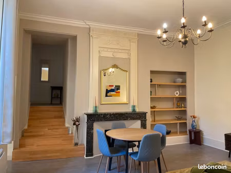 beau appartement t3 - 60 m² en centre ville ecusson
